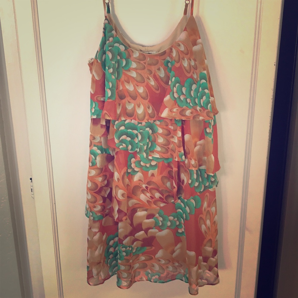 Forever 21 Copper Red Floral Ruffle Blouse M